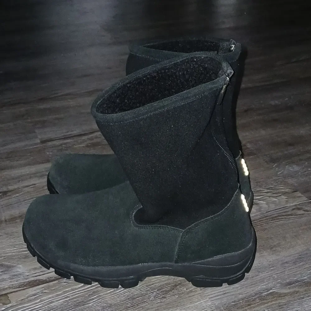 Land's End  black fleece boots Style  93160 Size  8 B NWOT
